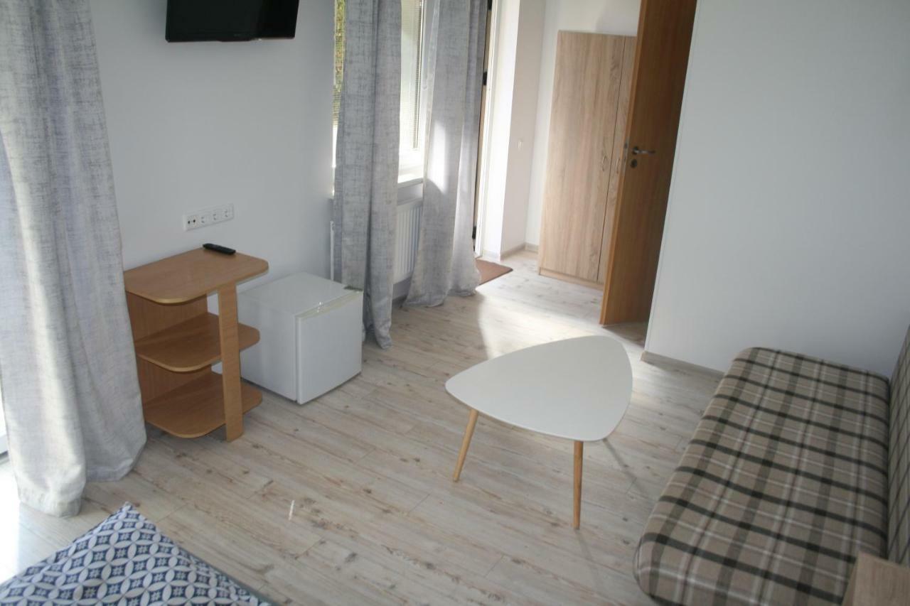 Poilsis Dzuku 10 A Hotell Palanga Exteriör bild